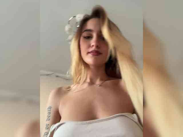 naughty chatroom -Lana-Chester-