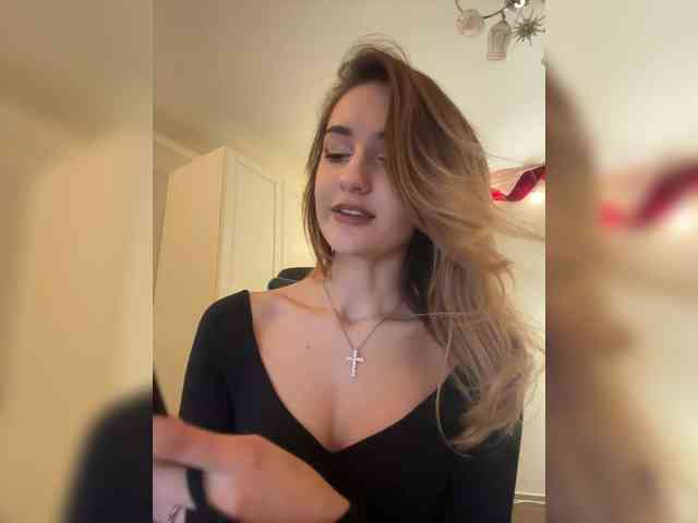-Lana-Chester- Live Webcam on BongaCams