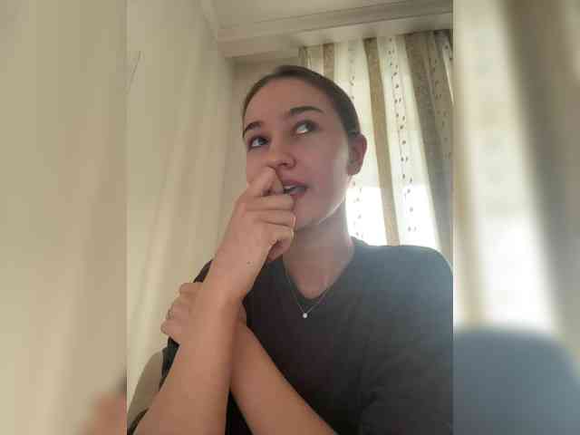 -Lana-Chester- webcam