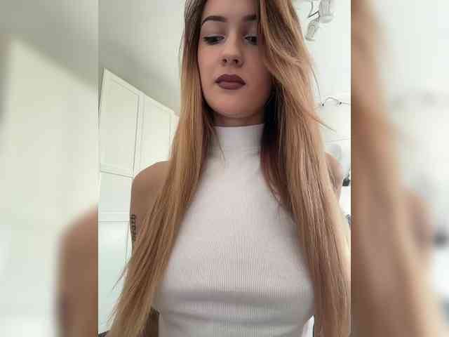 -Lana-Chester-'s webcam live show