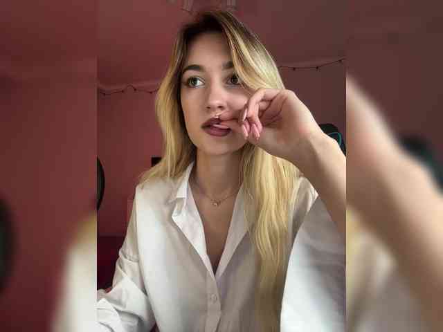 -Lana-Chester- Live Webcam on BongaCams