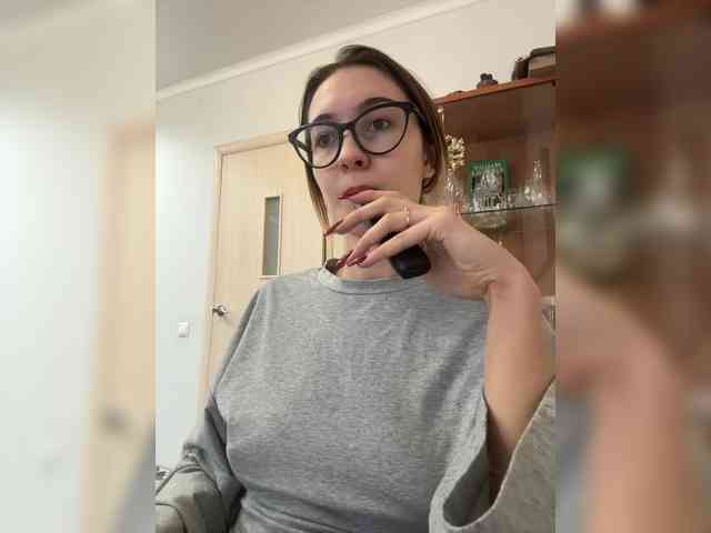 -Lana-Chester- webcam