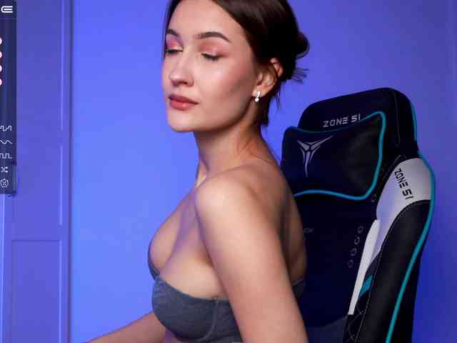 -Lana-Chester- Live Webcam on BongaCams