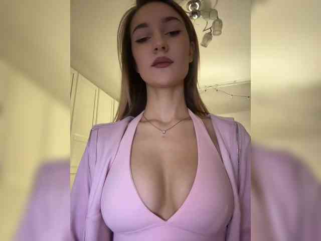 -Lana-Chester- webcam