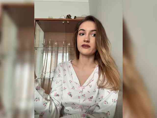 -Lana-Chester- webcam