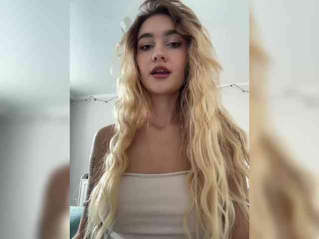 -lana-chester- bongacams