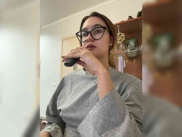 -Lana-Chester- webcam