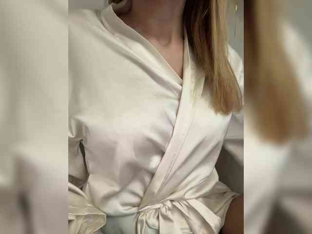 -Lana-Chester- webcam