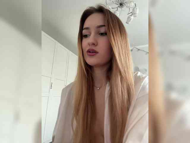 -Lana-Chester-'s webcam live show