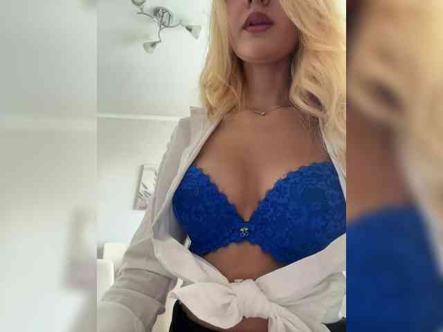 free webcam sex -Lana-Chester-