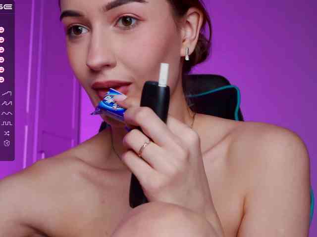 -Lana-Chester- Live Webcam on BongaCams