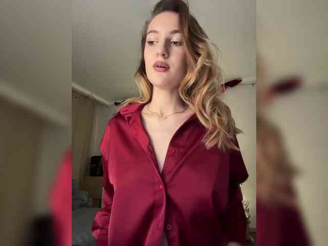 -Lana-Chester- webcam