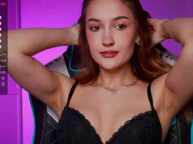 -Lana-Chester- webcam