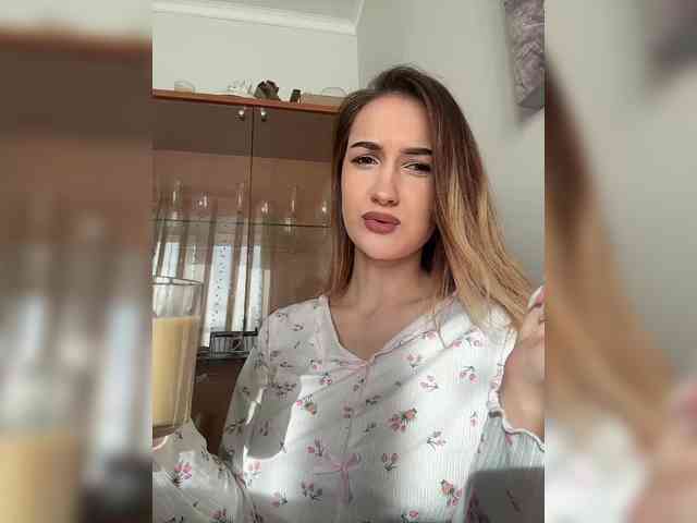 -Lana-Chester- webcam