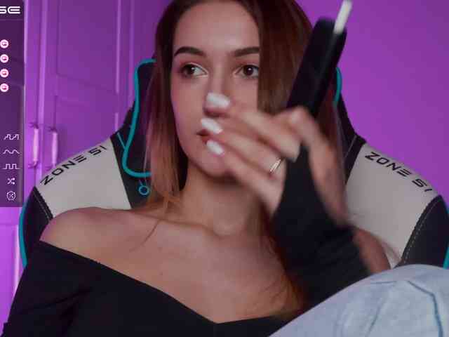 -Lana-Chester- Live Webcam on BongaCams