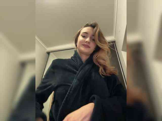 -Lana-Chester- Live Webcam on BongaCams