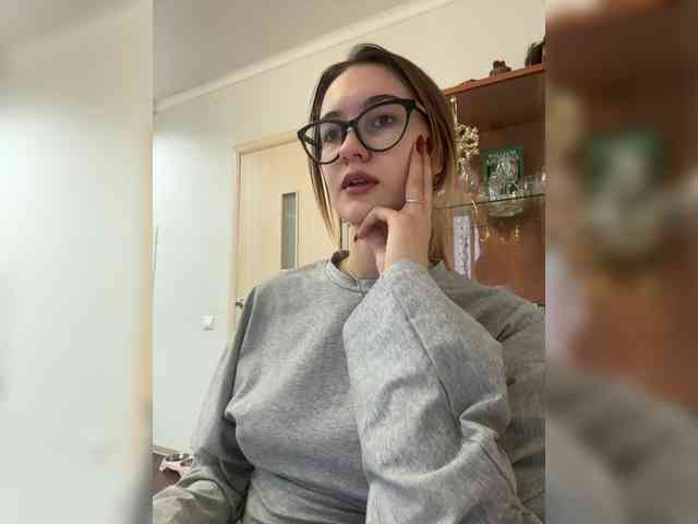 -Lana-Chester- webcam