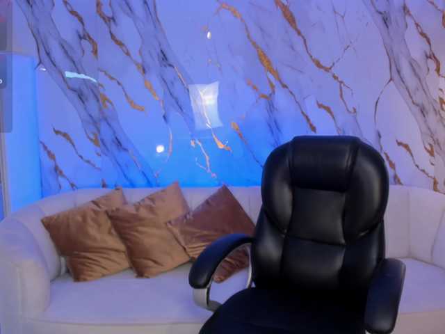 SamanthaKlein's BongaCams show and profile