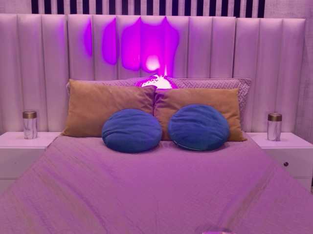 SamanthaKlein's BongaCams show and profile