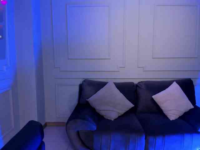 SamanthaKlein webcam