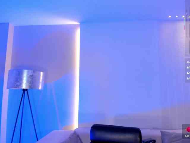 SamanthaKlein webcam