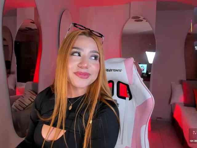 SamanthaKlein webcam