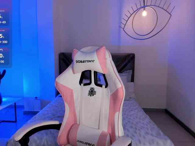 SamanthaKlein webcam