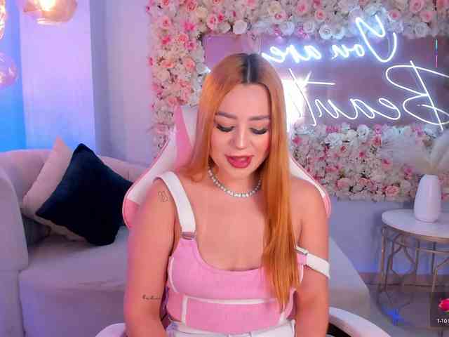 SamanthaKlein webcam