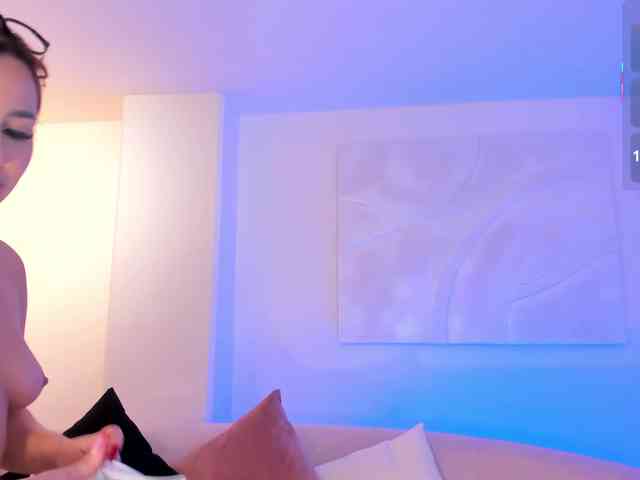 SamanthaKlein webcam