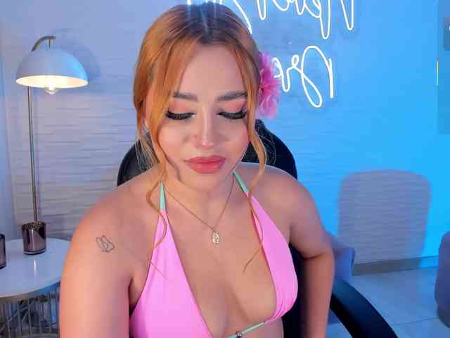 SamanthaKlein webcam