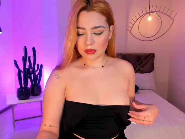 SamanthaKlein webcam