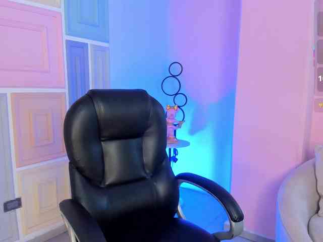 SamanthaKlein webcam