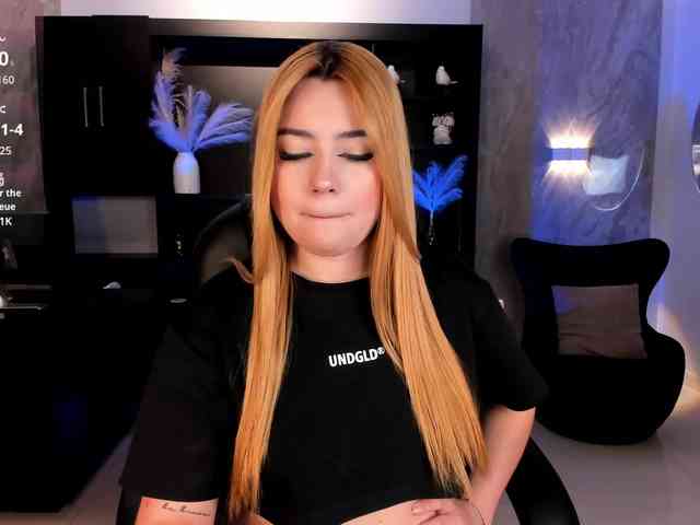 SamanthaKlein webcam