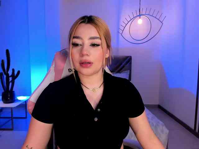 SamanthaKlein webcam