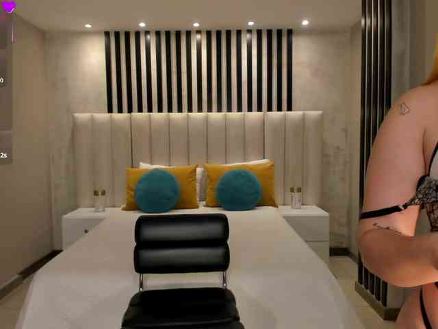 SamanthaKlein webcam