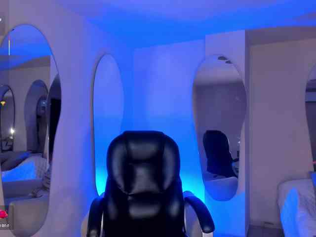 SamanthaKlein webcam