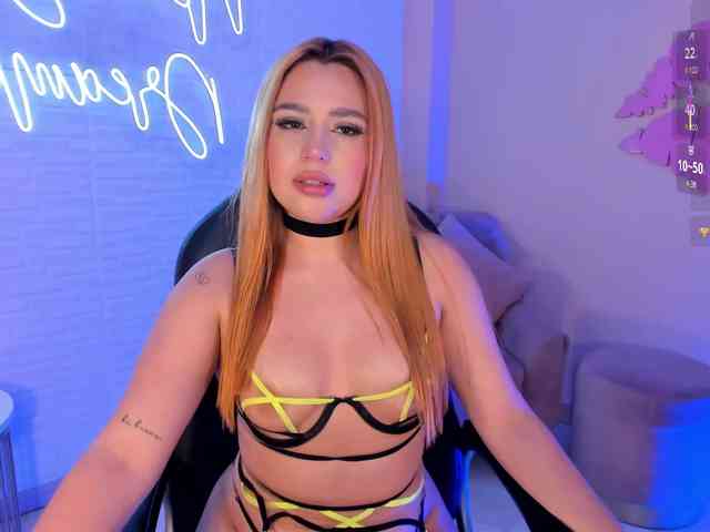 SamanthaKlein webcam