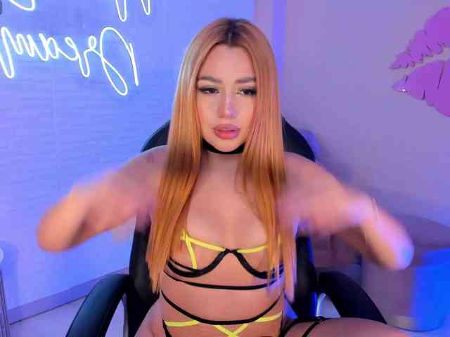 SamanthaKlein webcam