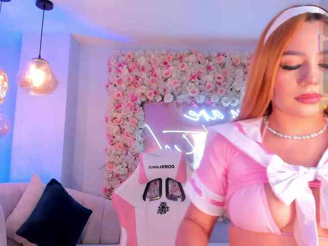 SamanthaKlein webcam