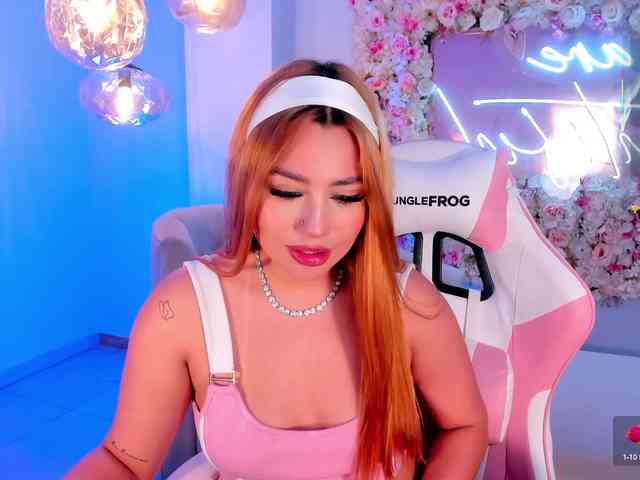 SamanthaKlein webcam