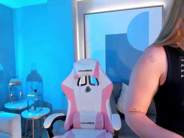 SamanthaKlein webcam