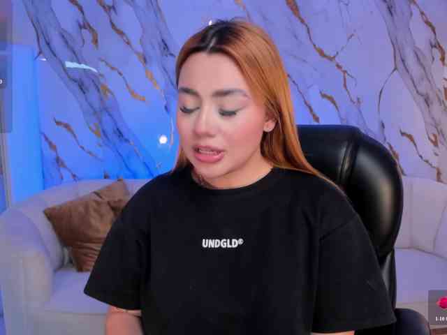 SamanthaKlein webcam