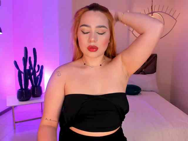 SamanthaKlein webcam