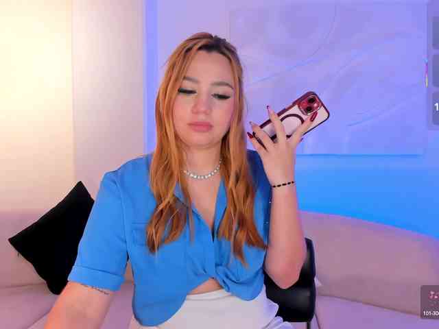 SamanthaKlein webcam