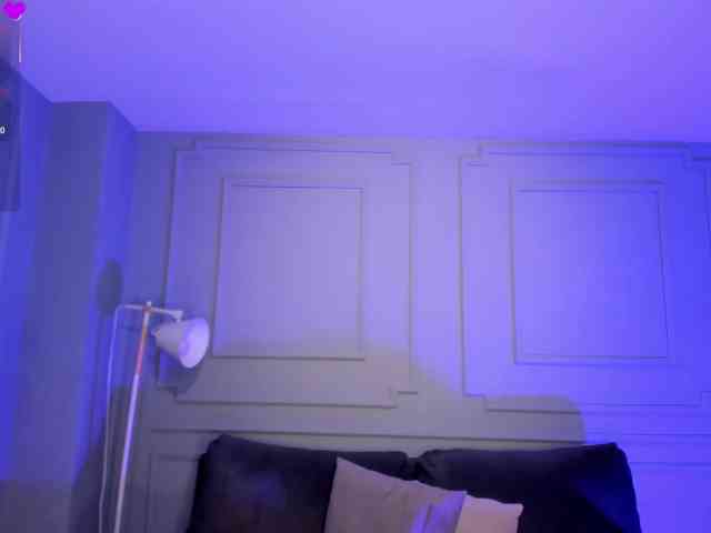 SamanthaKlein webcam