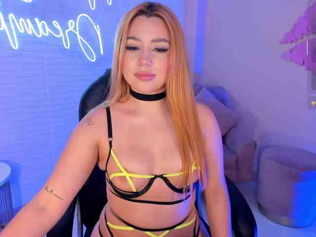SamanthaKlein webcam