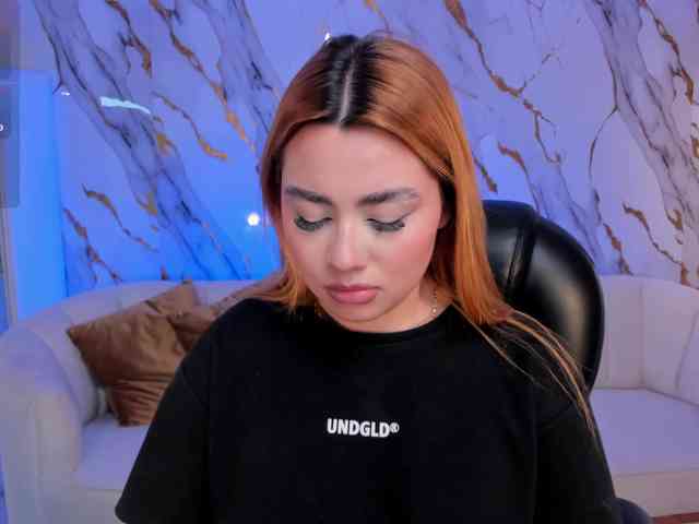SamanthaKlein webcam