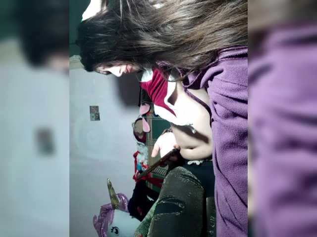 EksaCake from BongaCams