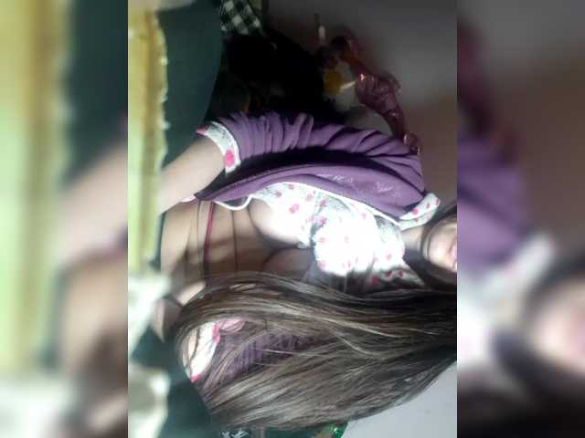 EksaCake's BongaCams show and profile