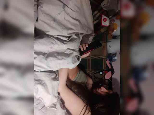 EksaCake Live Webcam on BongaCams